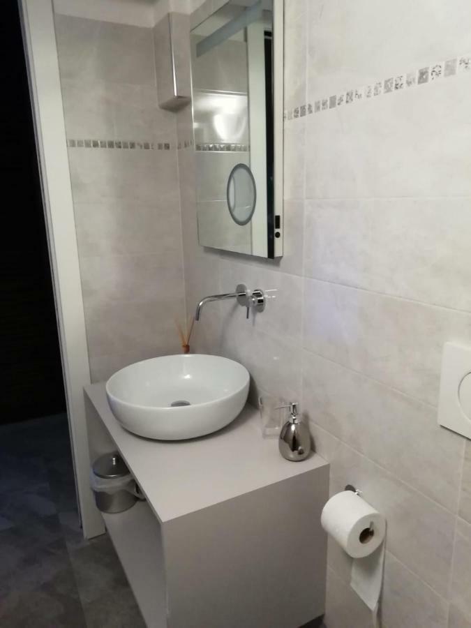 Il Nido Del Picchio 2 Daire Torino Dış mekan fotoğraf